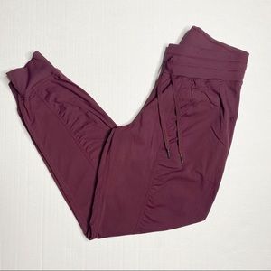 Lululemon Dance Studio Joggers Cassis Size 6